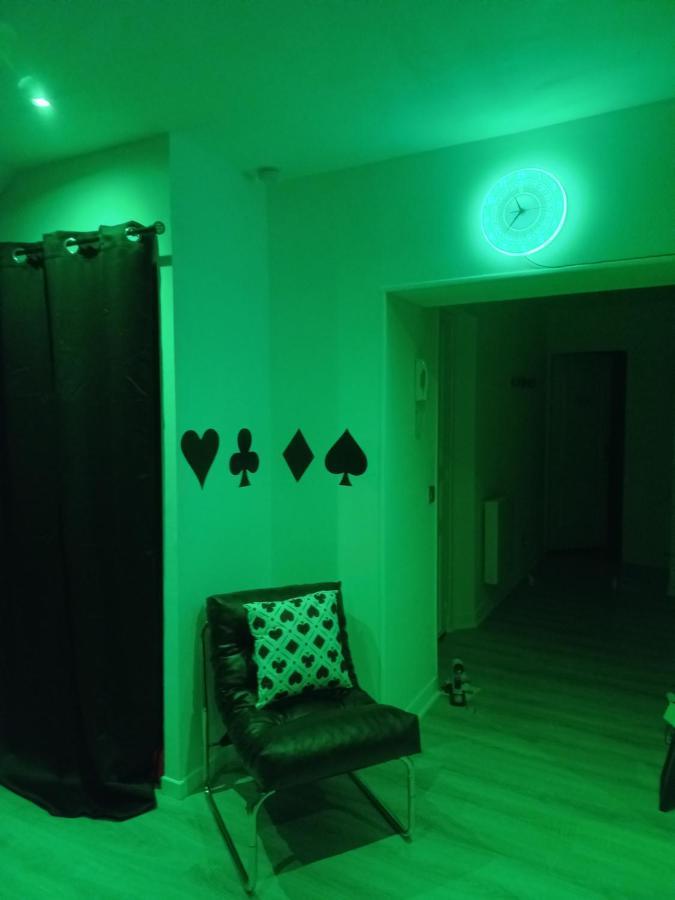 Game Room Epernay Exterior photo