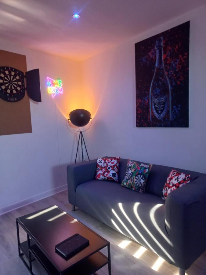 Game Room Epernay Exterior photo