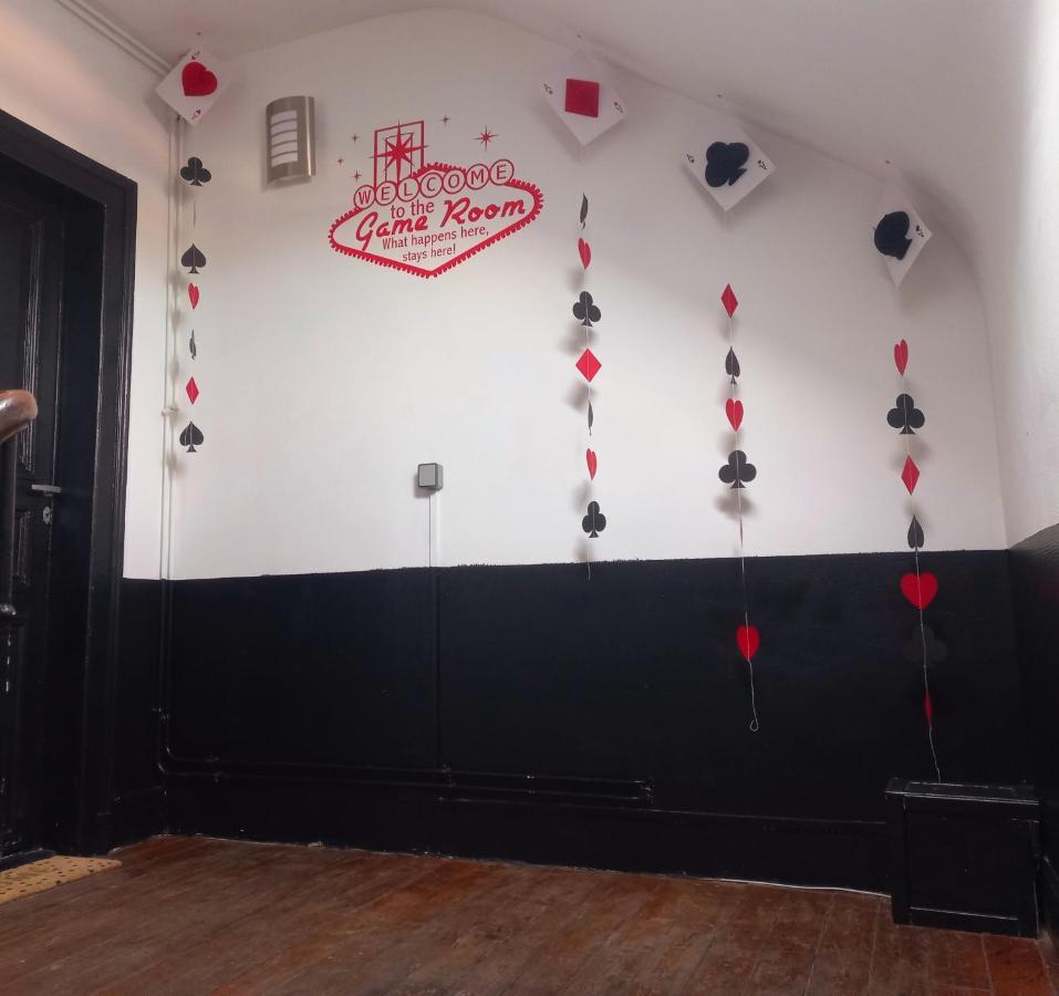Game Room Epernay Exterior photo