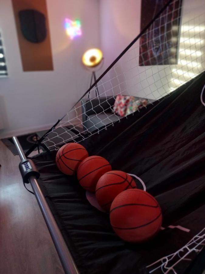 Game Room Epernay Exterior photo