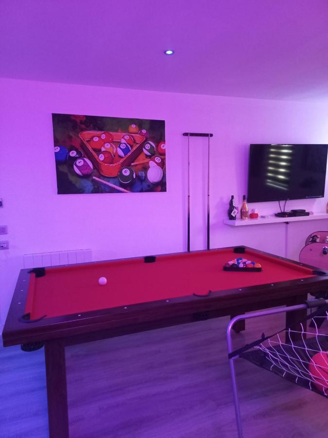 Game Room Epernay Exterior photo